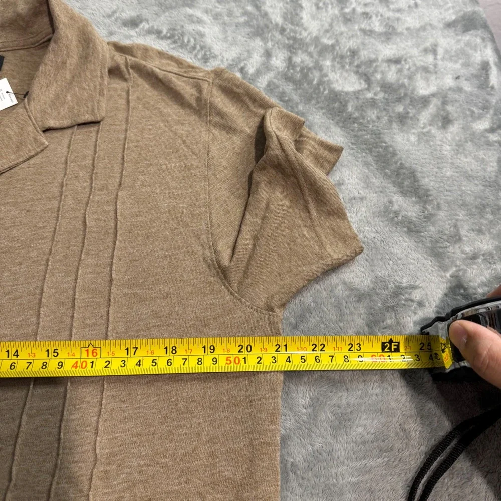 NEW Banana Republic Mens Linen Blend Pintuck Camp Shirt Tan Brown Medium M